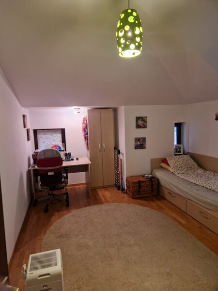 Obor, Colentina, Rose Garden, cartierul German - metrou Obor 12 min.