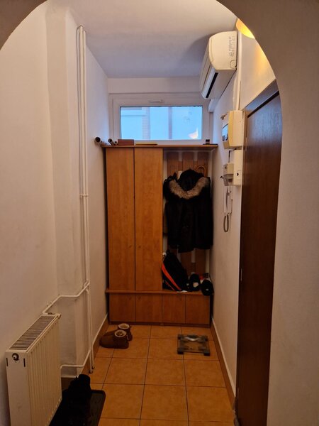 Obor, Colentina, Rose Garden, cartierul German - metrou Obor 12 min.